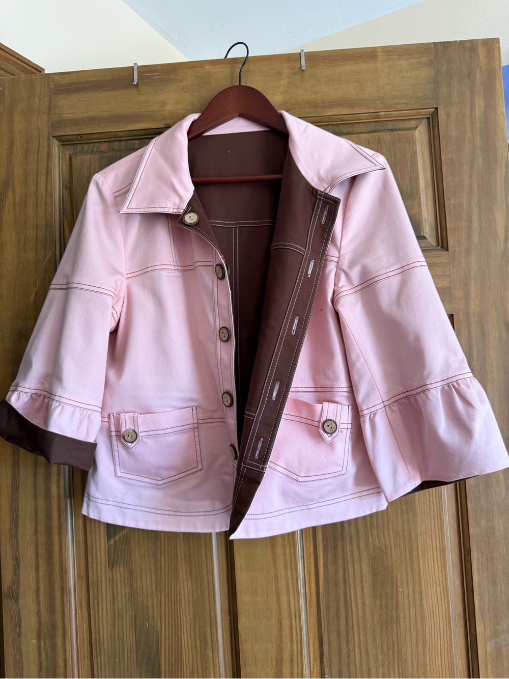 Women's reversible Two-Tone Pink & Brown Jacket - Stylish Ruffle Sleeves
